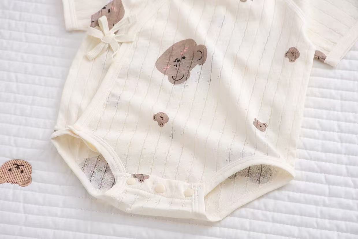 100% Organic Cotton Short Sleeve Allover Bear Print Baby Onesie
