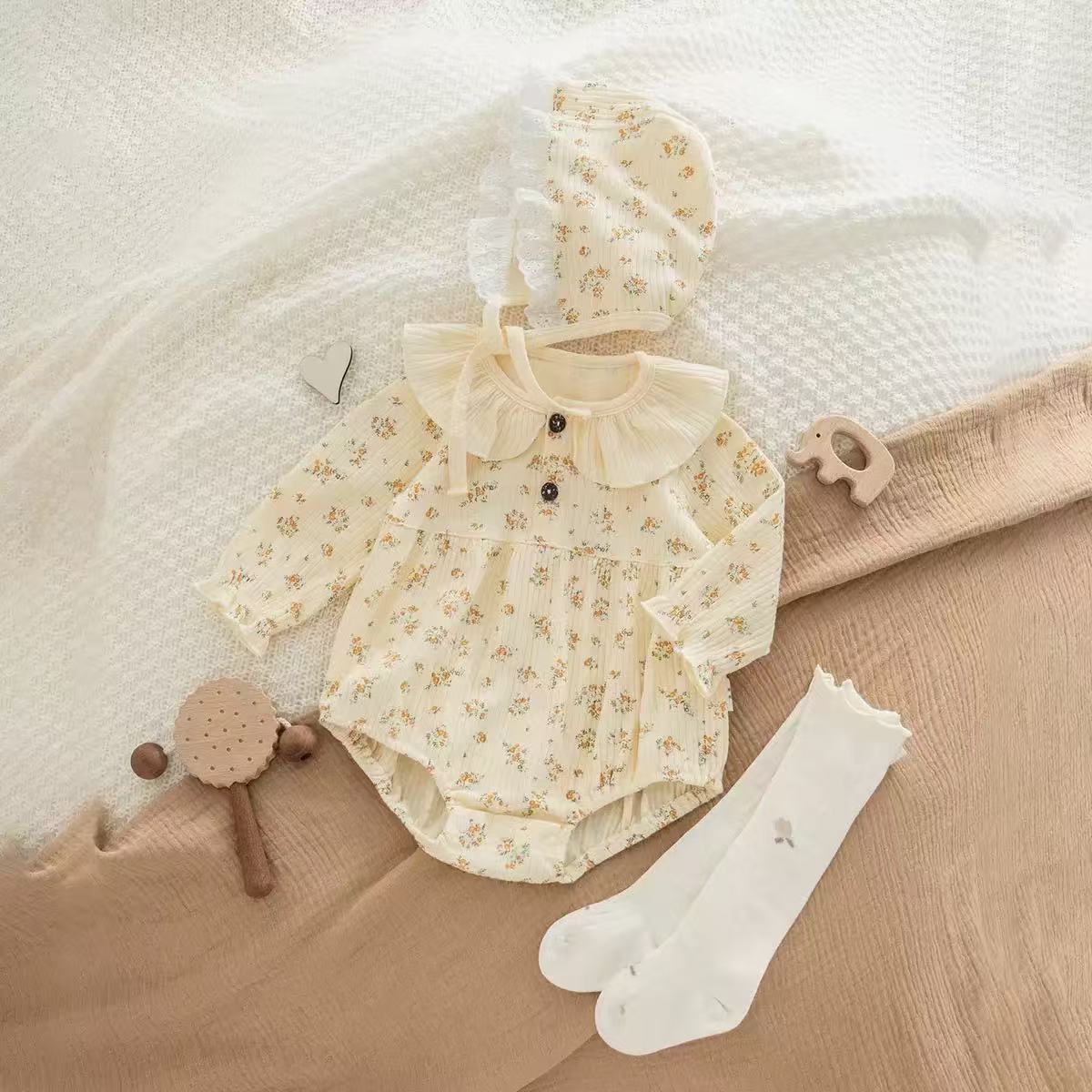 Ruffle Collar Floral Long Sleeve Baby Onesie 2Pcs Set